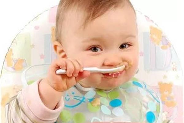 婴儿如何添加辅食