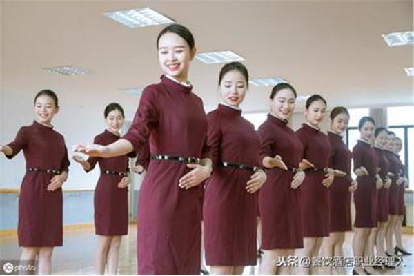 礼仪培训师认证