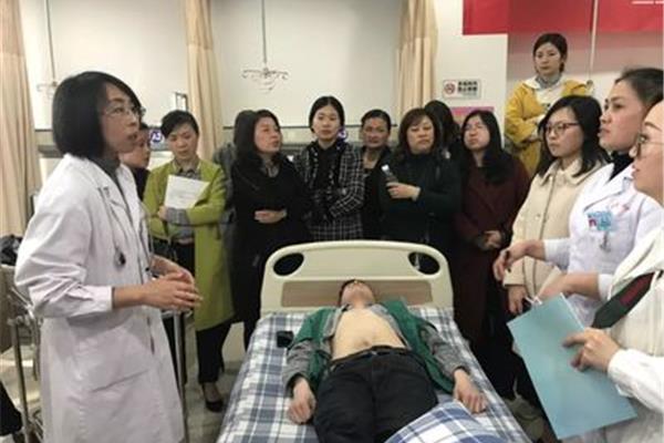 腹部查体顺序