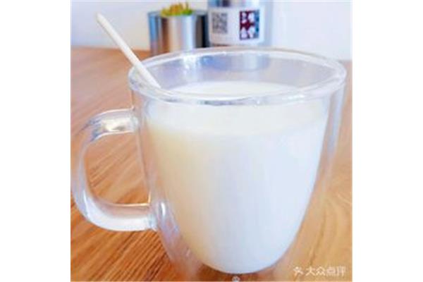 如何热牛奶