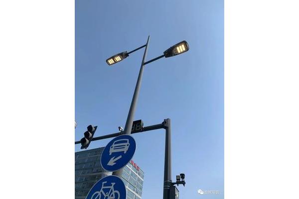 一什么路灯