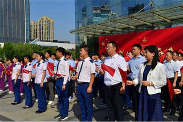国旗下的演讲