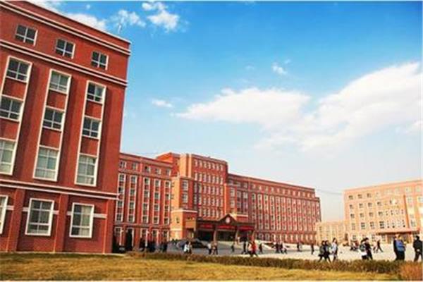 成都现代职业学校