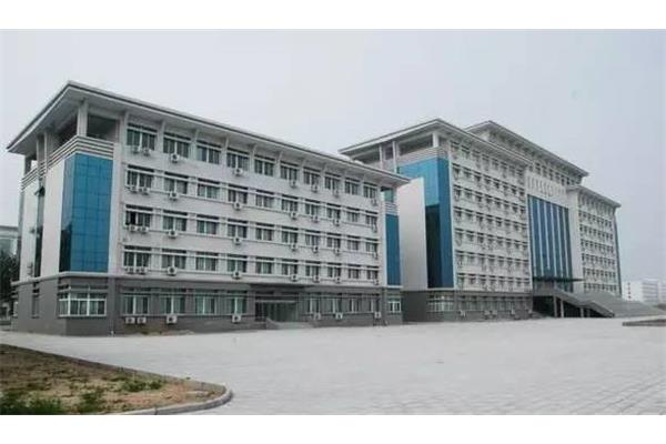 郑州大学护理学院