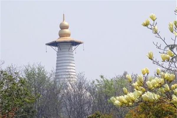 瘦西湖白塔