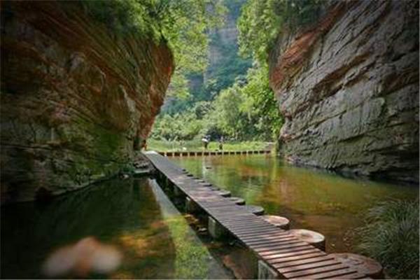 龙潭大峡谷风景区