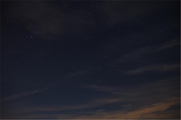 夜晚的天空