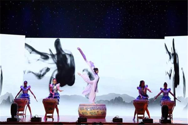 有创意的节目表演