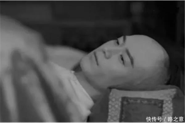 气息奄奄什么意思