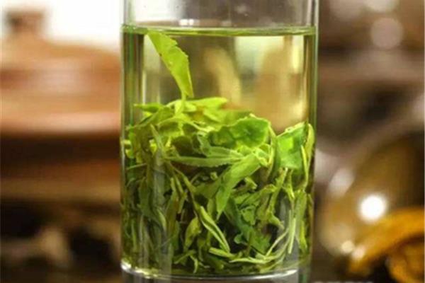绿茶下火吗