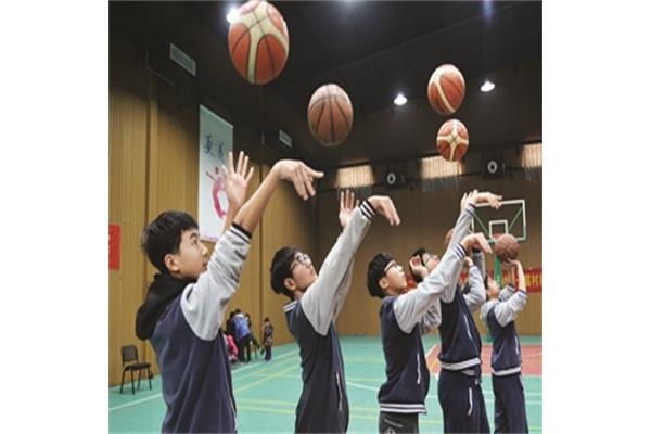 青少年篮球训练