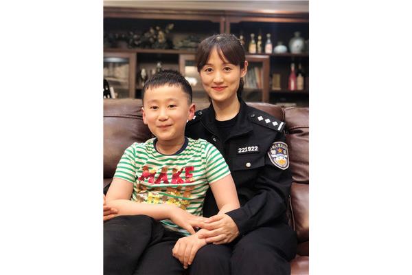 我的警察妈妈