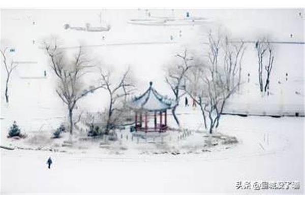 湖心亭看雪选自