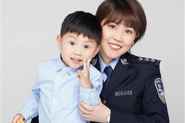 我的警察妈妈