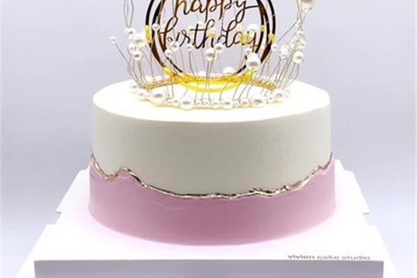 小女孩生日蛋糕