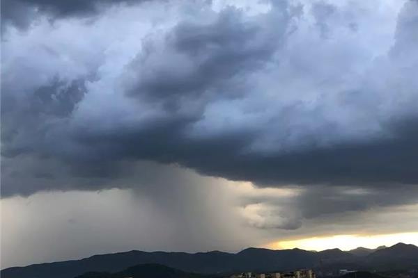 雨后的天空