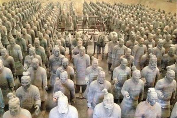 兵马俑有多大