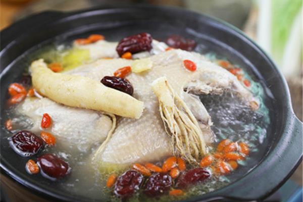 鲍鱼炖鸡汤