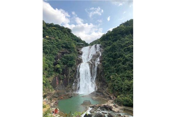 龙归寨瀑布