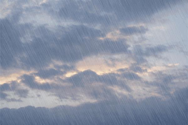 阵雨的情景