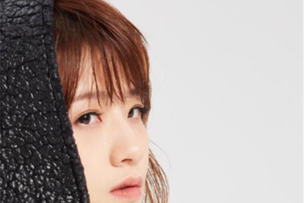摇篮曲香香歌词