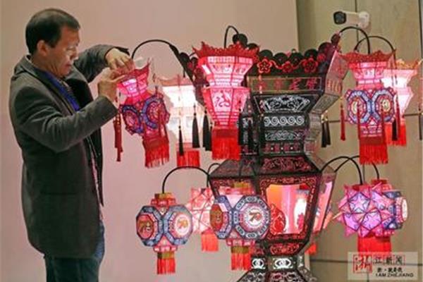 民间工艺美术