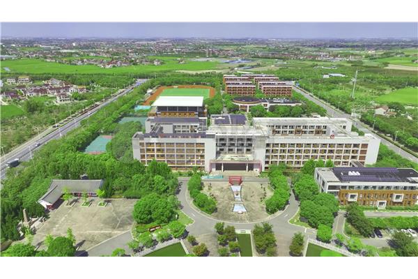 奉贤曙光中学