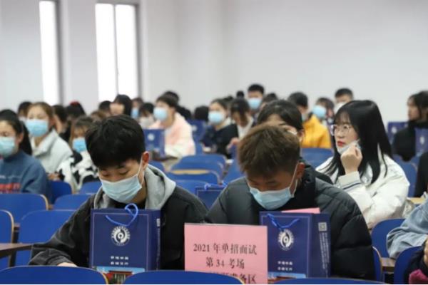 高中走单招好不好