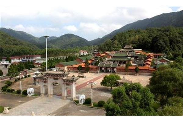 三平寺在哪里