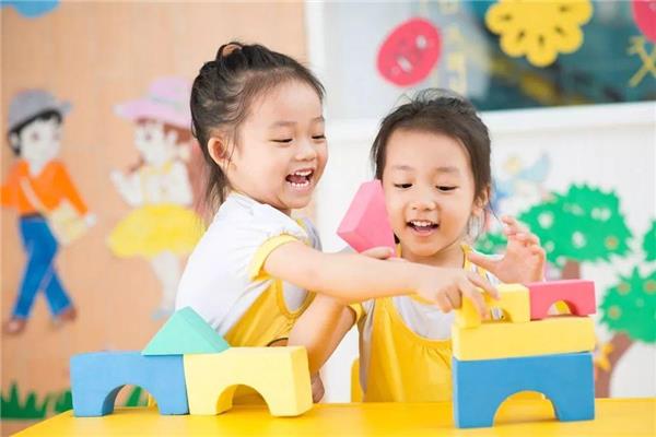 幼儿园几岁上