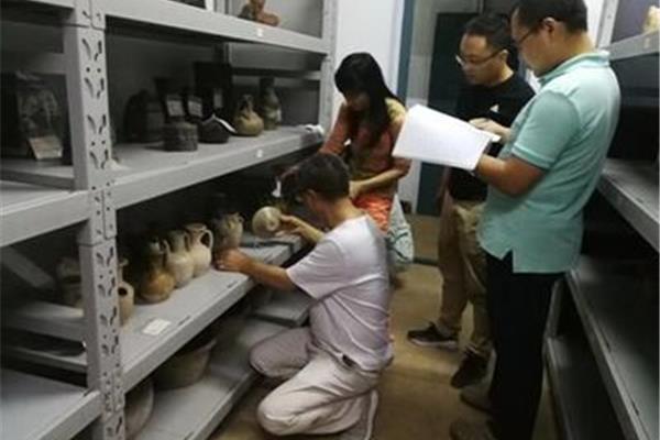 文物鉴定网