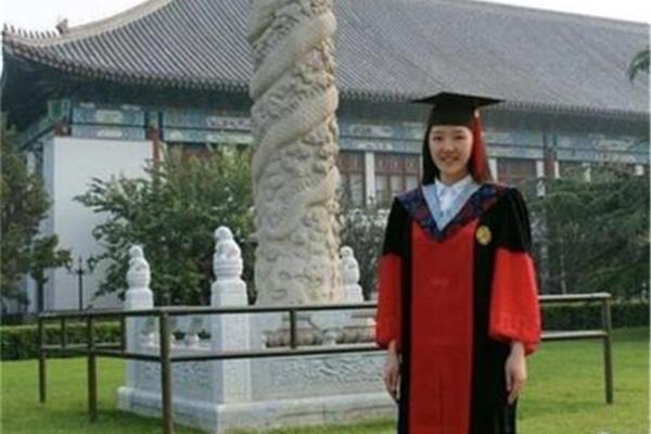 北京大学博士