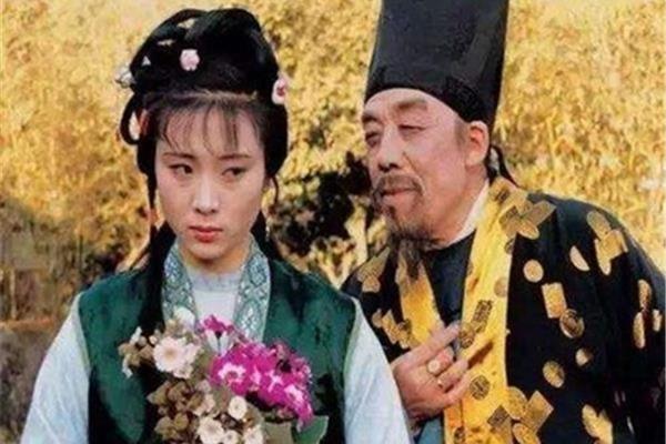 贾宝玉人物评价