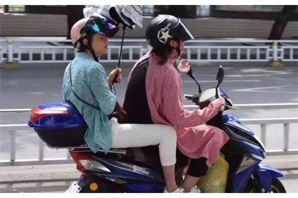 怎么骑电动车