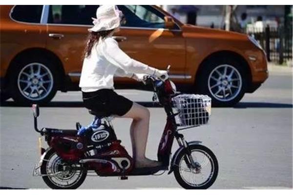 怎么骑电动车