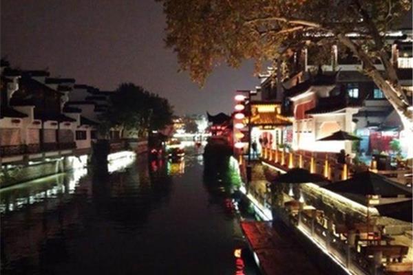 秦淮河夜游