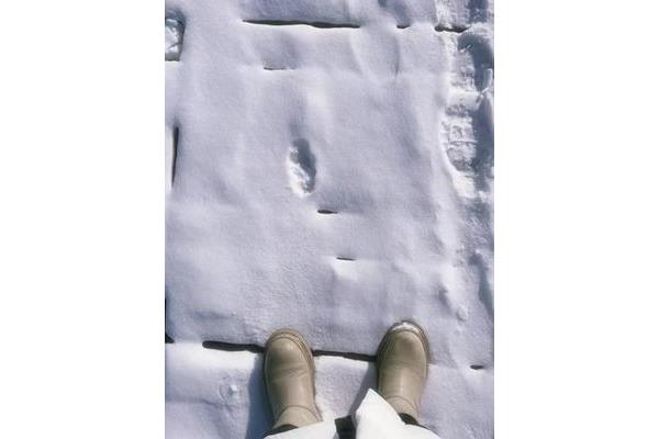 踩雪的声音