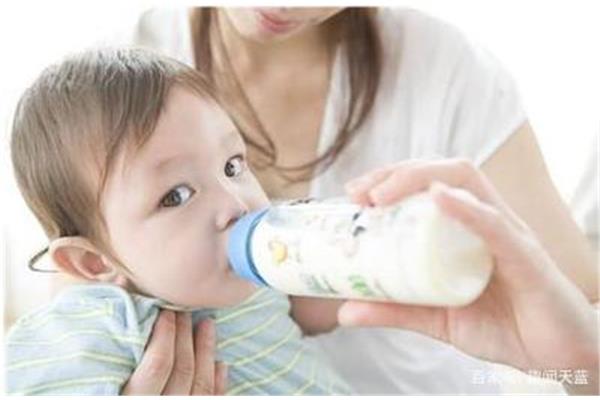新生儿换奶粉