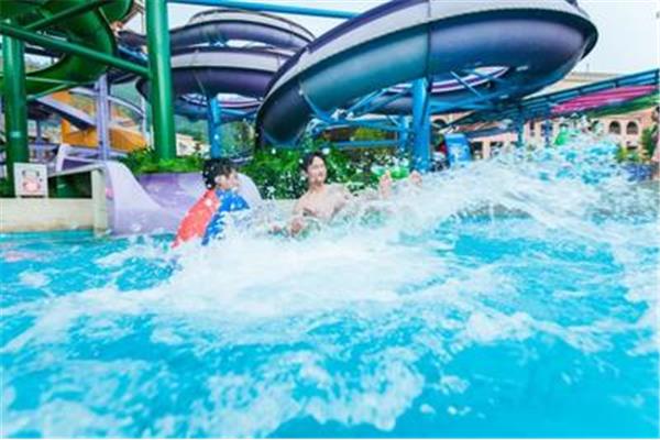 加勒比海水世界