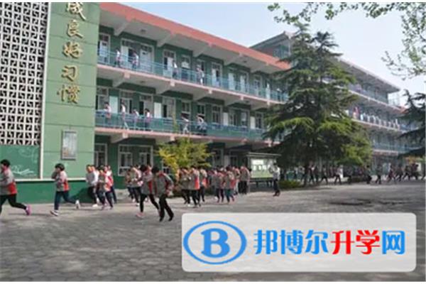 河北栾城中学