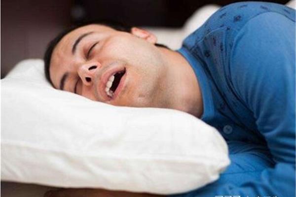 如何快速入眠