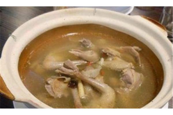 产妇鸽子汤做法