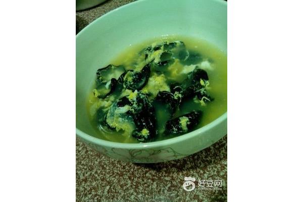 木耳鸡蛋汤的做法