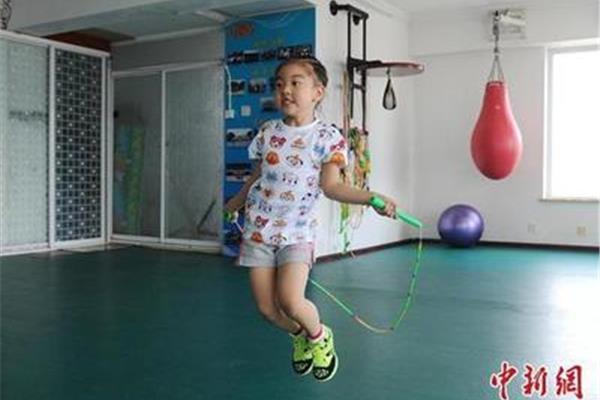 跳绳前的热身运动