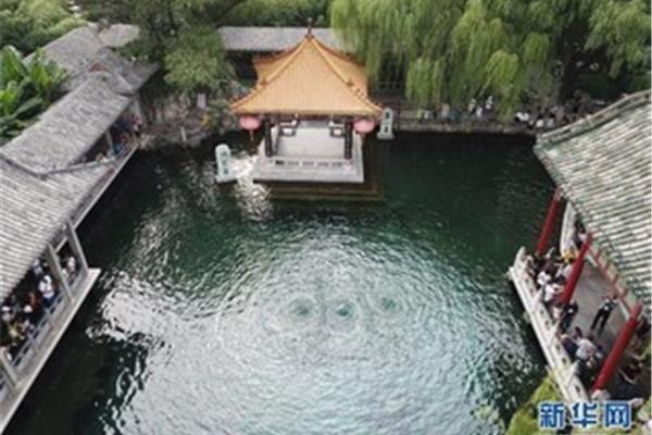济南趵突泉简介