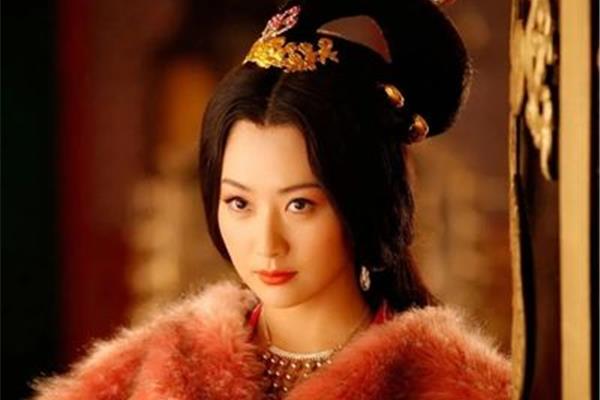 一个雨一个妾