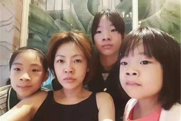 妈妈的眼睛像什么