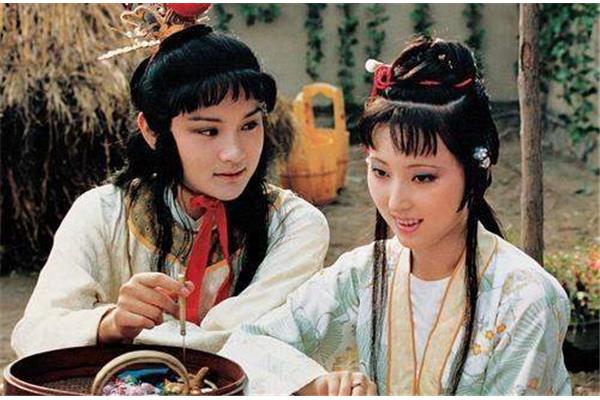 贾宝玉的人物特点