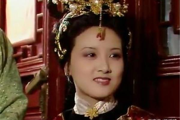 王熙凤的特点