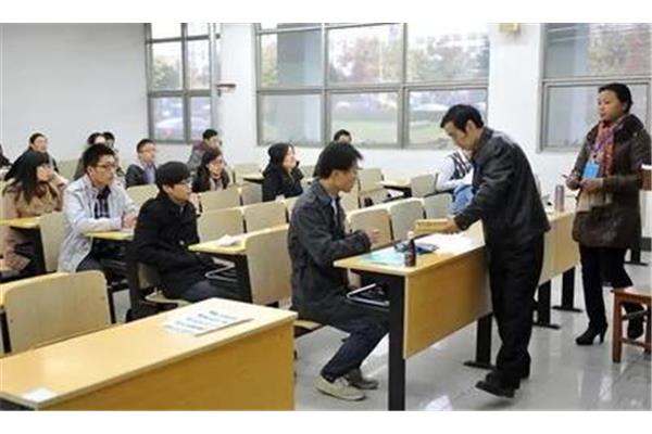选调生面试